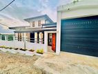 Brand New Luxury Home Near Kahathuduwa Highway - 300 meters to 120 Bus
