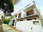 Brand-New Luxury House Can be used as Two Units - Boralesgamuwa Town