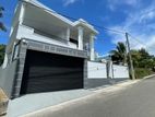 BRAND NEW LUXURY HOUSE FOR SALE IN KAHATHUDUWA