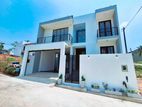 Brand New Luxury House for sale in Piliyandala Kahathuduwa