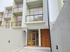Brand New Luxury House For Sale - Nugegoda, Delkanda