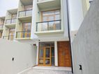 Brand New Luxury House For Sale - Nugegoda, Delkanda