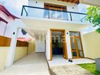 Brand New Luxury House For Sale Pelawattha,Battaramulla