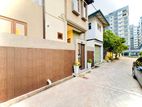 Brand New Luxury House for Sale – Thalawathugoda