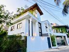 Brand New Luxury House for Sale Thalawathugoda