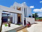 Brand New Luxury House with Swimming Pool For Sale In Piliyandala