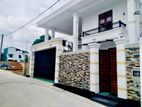 Brand New Luxury Modern House For Sale In Boralesgamuwa
