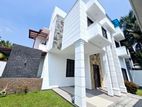 Brand New Luxury Three Story House For Sale In Piliyandala