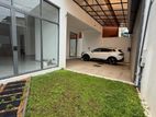 Brand New Luxury Unfurnished House for Rent Thalawathugoda