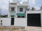 Brand New Luxury Upstairs House for Sale in Athurugiriya