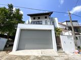 Brand-New Modern Architecturally Built House With Pool- Talawathugoda