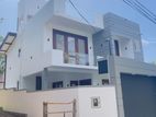 Brand new modern house for sale in Athurugiriya