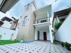 Brand New Modern House for sale in Athurugiriya Walgama