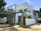 Brand-New Modern House in Homagama Diyagama Town With 2000 SQFT