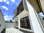 Brand-New Modern House in Pannipitiya Gorakapitiya For Sale