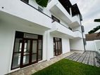 Brand New Modern super luxury 2 Story House boralasgamuwa