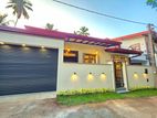 Brand New Mordern House in Diyagama
