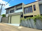 Brand New Mordern House in Piliyandala