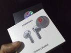 Brand New Samsung Earbuds 3