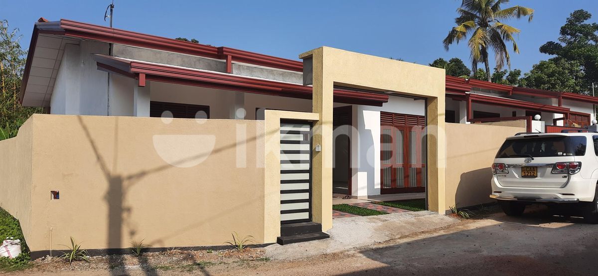 Brand New Single House For Sale In Piliyandala ikman