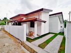 Brand New Single Storey 03 Bedrooms House In Kahathuduwa