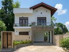 Brand New Single Storey Luxury House for Sale In Diyagama(gi693)