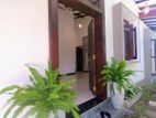 Brand New Single Storey Luxury House for Sale In Diyagama(jene8839)