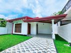 Brand New solid House for sale Piliyandala Bandaragama Rd