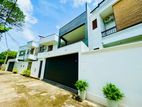 Brand New solid Modern 2 Story House-piliyandala