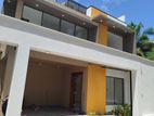 Brand New solid Modern super luxury House-piliyandala