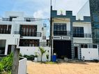 Brand New solid super luxury 2 Story House-piliyandala