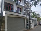 BRAND NEW SPACIOUS 1ST FLOOR HOUSE FOR RENT IN MOUNT LAVINIA