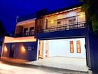 Brand New Spacious Luxury Type House for Sale Thalawathugoda