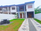 Brand New Super Luxurious House in Kottawa Piliyandala Bus Road