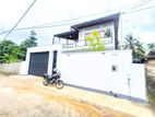 Brand New Super Luxury 4BR House For Sale In Thalawathugoda Hokandara