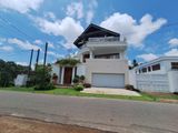 Brand New Super Luxury House For Sale in Battaramulla