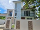 Brand New Super Luxury House for Sale in Piliyandala
