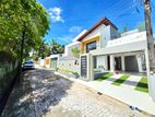 Brand New Super Luxury House For Sale In Piliyandala Kesbewa