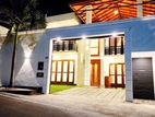 Brand New Super Luxury House For Sale In Piliyandala Madapatha Road.