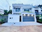 Brand New Super Luxury House with Furniture for Sale Thalawathugoda