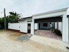 BRAND new super quality house in piliyandala madapatha road