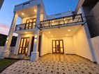 Brand New Super Quality Mordern 3 Storied House - Bokundara