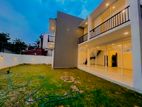 Brand New Supper Luxury House for Sale in Negombo Akkarapanaha