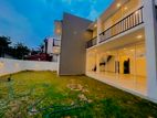 Brand New Supper Luxury House for Sale in Negombo Akkarapanaha