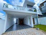 Brand New Three-Story House with Rooftop for Sale in Malabe (Ref: H2112)