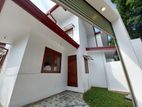 Brand new tow story house for rent kelaniya waragoda