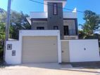 Brand New Two Storey House with rooftop ang 4 rooms for Sale In Kottawa*