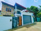 Brand New Two-Storey Luxury House Sale in Hokandara