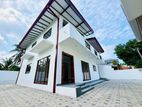Brand New Upstair Floor House for Rent in Wattala