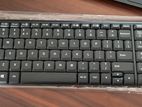 Logitec Wireless Keyboard With Mouse